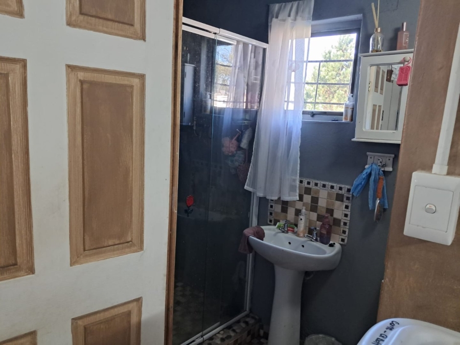 2 Bedroom Property for Sale in Rheeboksfontein Western Cape